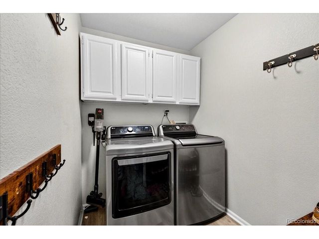 1410 S Oakland St, Aurora, CO 80012