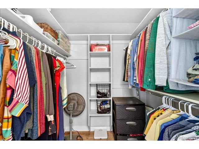 1410 S Oakland St, Aurora, CO 80012