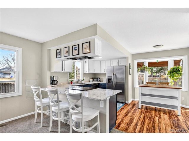 1410 S Oakland St, Aurora, CO 80012