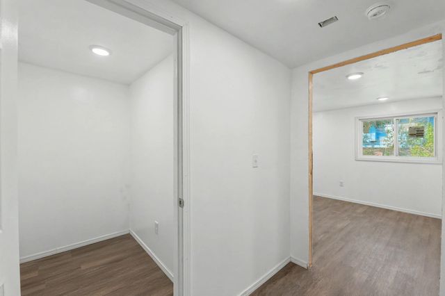 8026 E Morningside St, Wichita, KS 67207