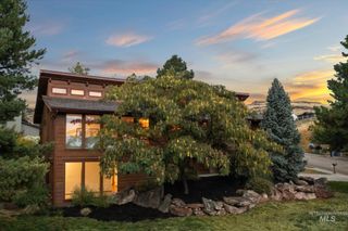 2199 S Ridge Point Way, Boise, ID 83712