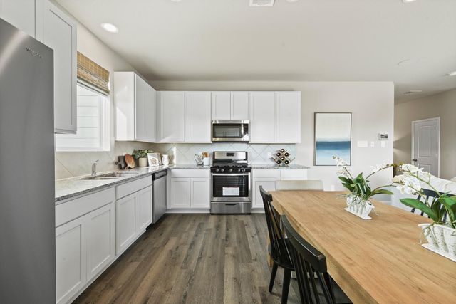 1382 Mount Bassie Trail, Conroe, TX 77301