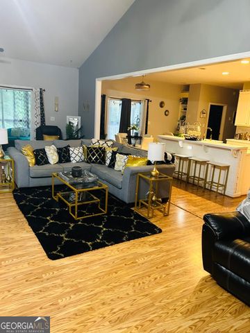 6582 Aquila Drive, Morrow, GA 30260