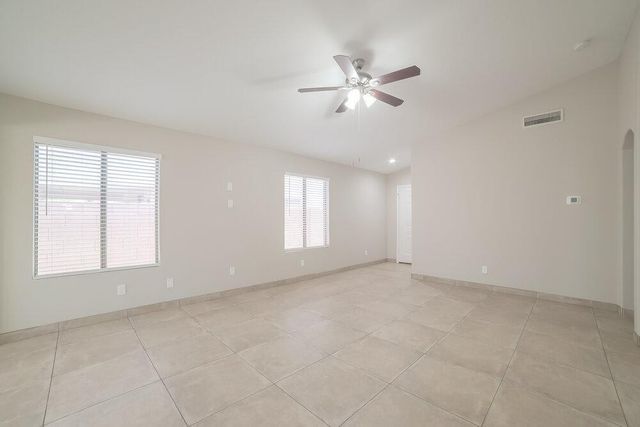 11476 W Madisen Ellise Drive, Surprise, AZ 85378