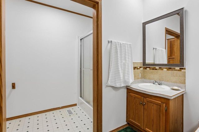 526 Freedom Lane, Wisconsin Dells, WI 53965