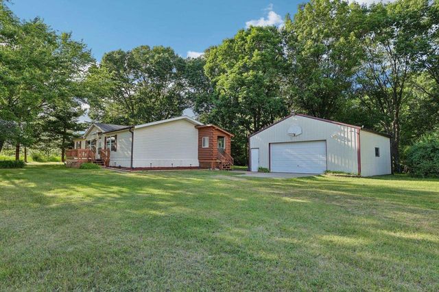 526 Freedom Lane, Wisconsin Dells, WI 53965