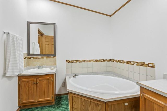 526 Freedom Lane, Wisconsin Dells, WI 53965