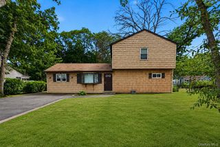 110 Queen Street, Bay Shore, NY 11706