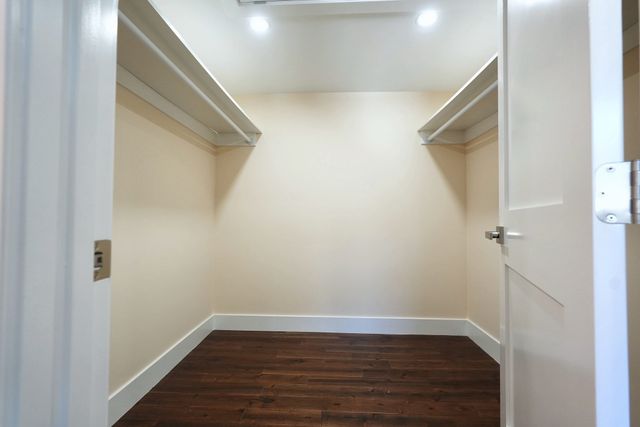 123 Nottinghill Rd 2, Boston, MA 02135