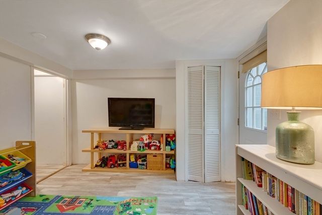 36 Wentworth St, Dedham, MA 02026
