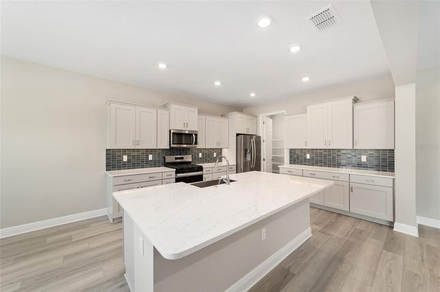10406 SW 105TH COURT, Ocala, FL 34481
