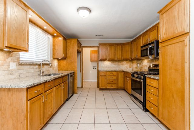 3406 Hastings Drive, Arlington, TX 76013