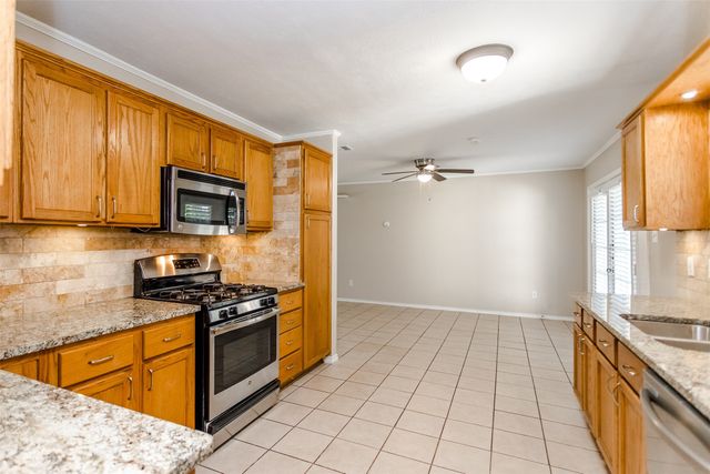 3406 Hastings Drive, Arlington, TX 76013