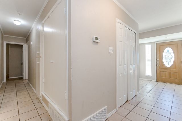 3406 Hastings Drive, Arlington, TX 76013