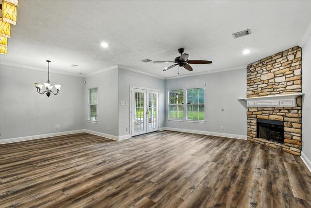 232 County Road 633 Road, Dayton, TX 77535