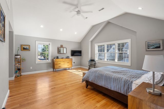 28 Park Ave, Medford, MA 02155
