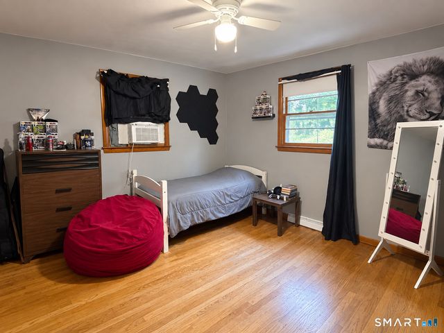 264 Pearl Lake Road, Waterbury, CT 06706