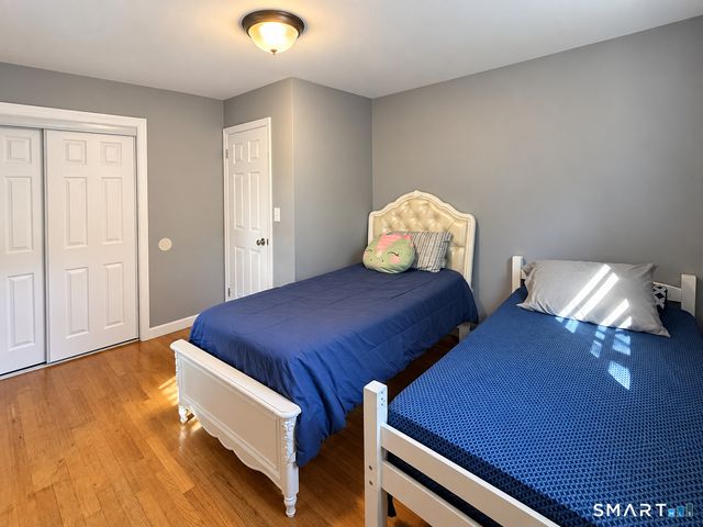 264 Pearl Lake Road, Waterbury, CT 06706