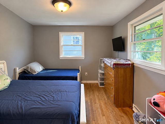 264 Pearl Lake Road, Waterbury, CT 06706