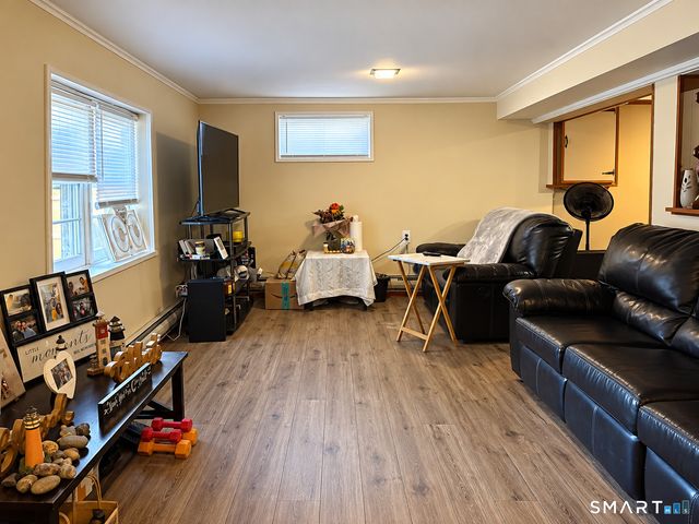 264 Pearl Lake Road, Waterbury, CT 06706