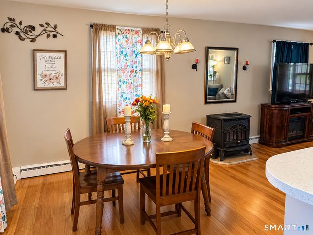 264 Pearl Lake Road, Waterbury, CT 06706