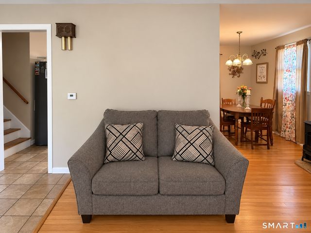 264 Pearl Lake Road, Waterbury, CT 06706
