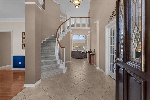 105 Pelican Court, League City, TX 77573