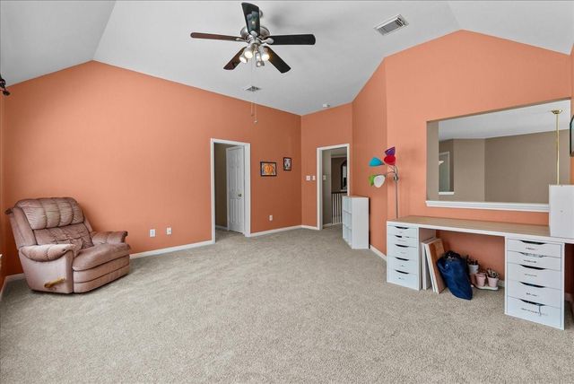 105 Pelican Court, League City, TX 77573