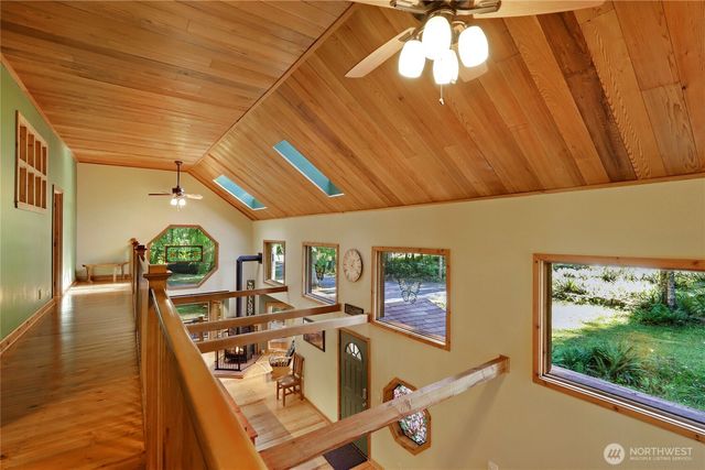 56818 387th Avenue Ct E, Ashford, WA 98304