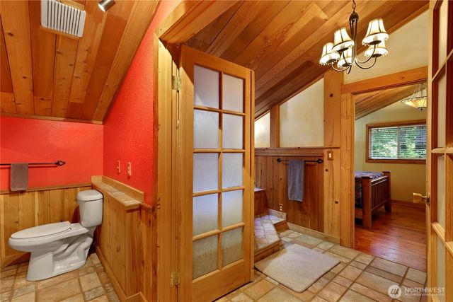 56818 387th Avenue Ct E, Ashford, WA 98304