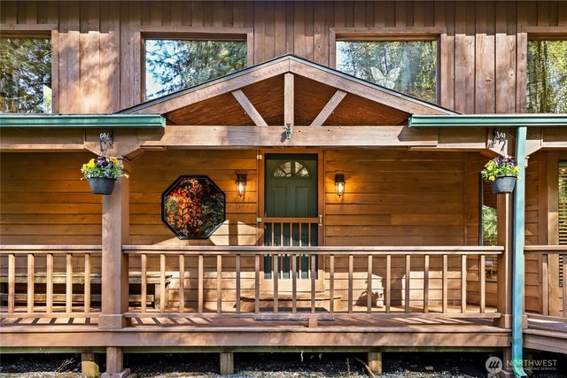 56818 387th Avenue Ct E, Ashford, WA 98304