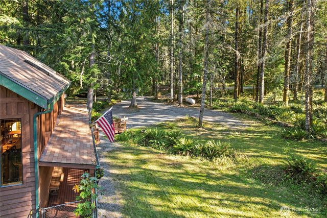 56818 387th Avenue Ct E, Ashford, WA 98304