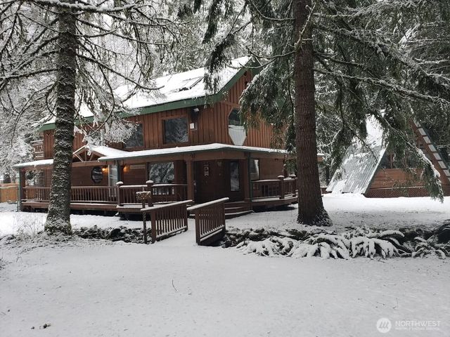 56818 387th Avenue Ct E, Ashford, WA 98304