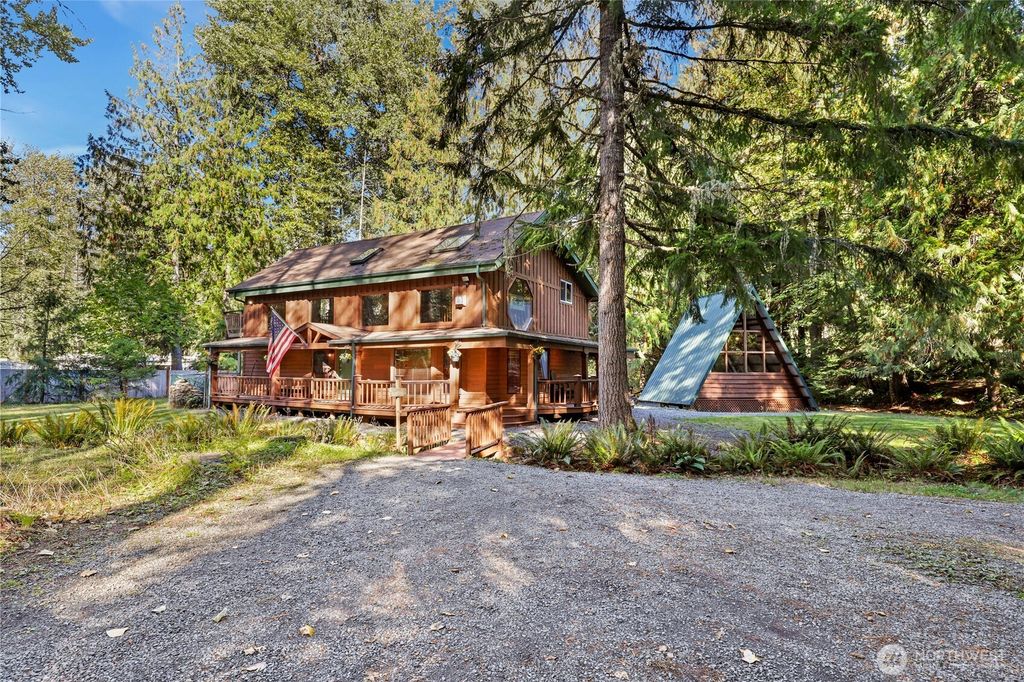 56818 387th Avenue Ct E, Ashford, WA 98304