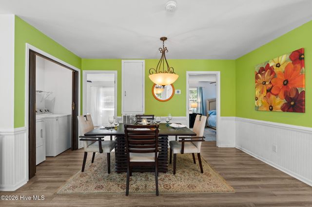 101 SE 12th Street, Oak Island, NC 28465