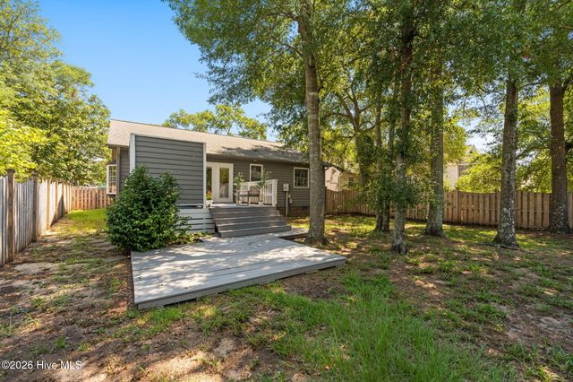 101 SE 12th Street, Oak Island, NC 28465