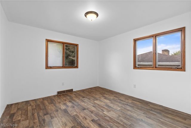 61558 W Central Avenue, Shadyside, OH 43947