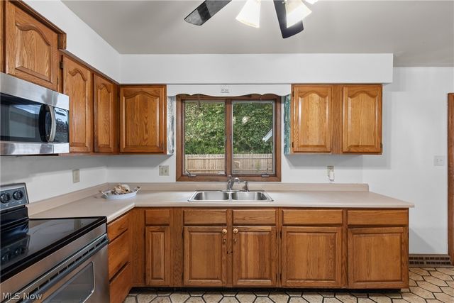 61558 W Central Avenue, Shadyside, OH 43947