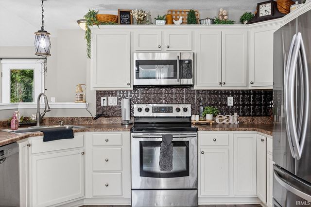 4028 Fiddlesticks Drive, Lafayette, IN 47909