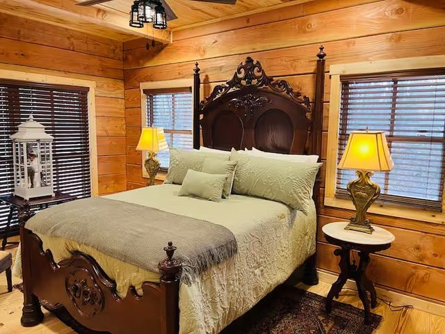 1080 Turkey Creek Boat Dock Rd, Tullahoma, TN 37388