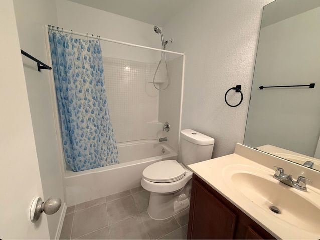 8440 Shallow Creek Drive, Fort Worth, TX 76179