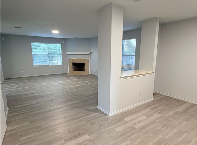 8440 Shallow Creek Drive, Fort Worth, TX 76179