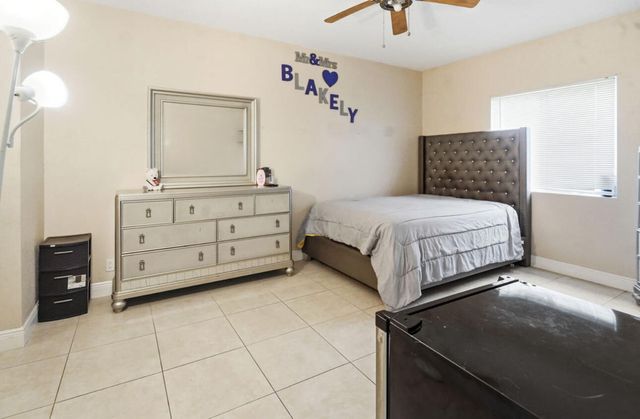 2430 NW 13TH Street, Pompano Beach, FL 33069