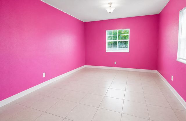 2430 NW 13TH Street, Pompano Beach, FL 33069