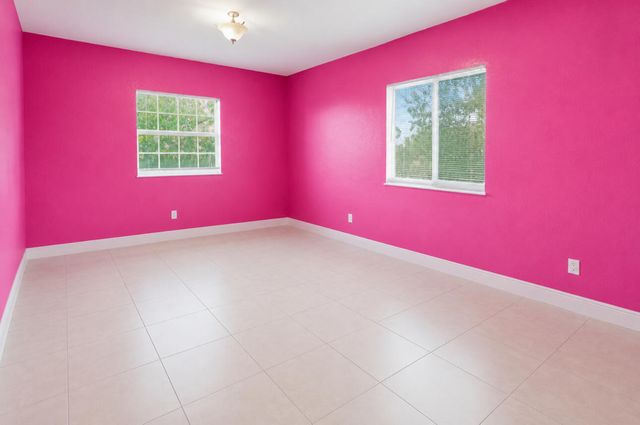 2430 NW 13TH Street, Pompano Beach, FL 33069