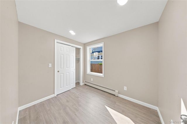 16 West Drive, Bay Shore, NY 11706