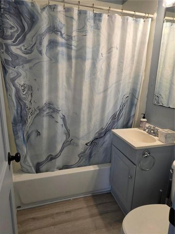 714 Grove ST, Hampton, VA 23664