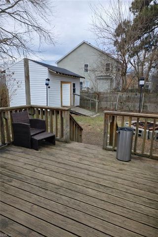 714 Grove ST, Hampton, VA 23664