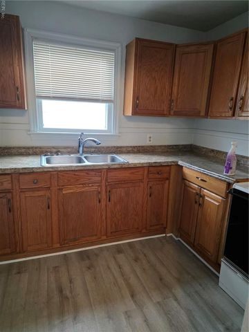 714 Grove ST, Hampton, VA 23664