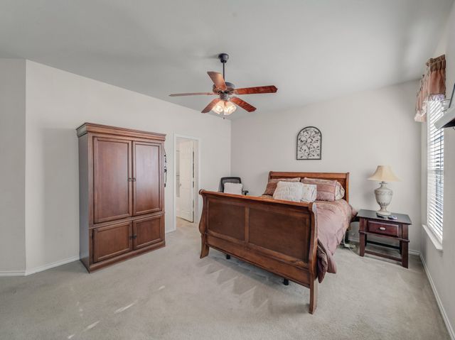 1139 Hampshire Lane, Cedar Hill, TX 75104